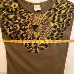Eye of the Tiger, size M, olive green T-shirt, 1980's glam rock